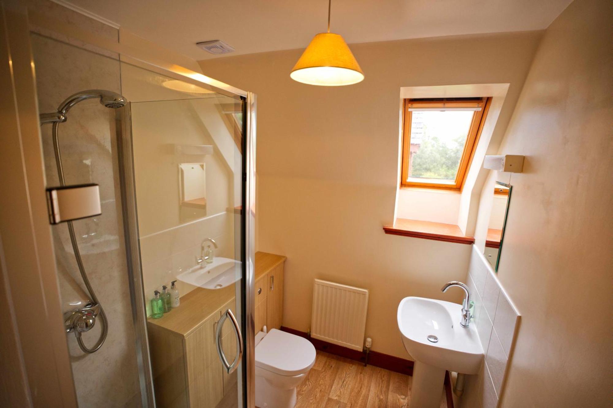 Hotel Woodlands House With Hot Tub Ballachulish Exterior foto